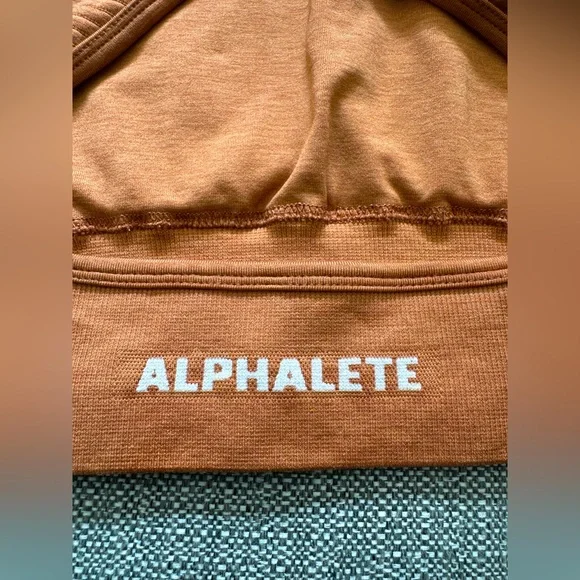 Alphalete Women's Sports Bra Size XS - Picture 4 of 4